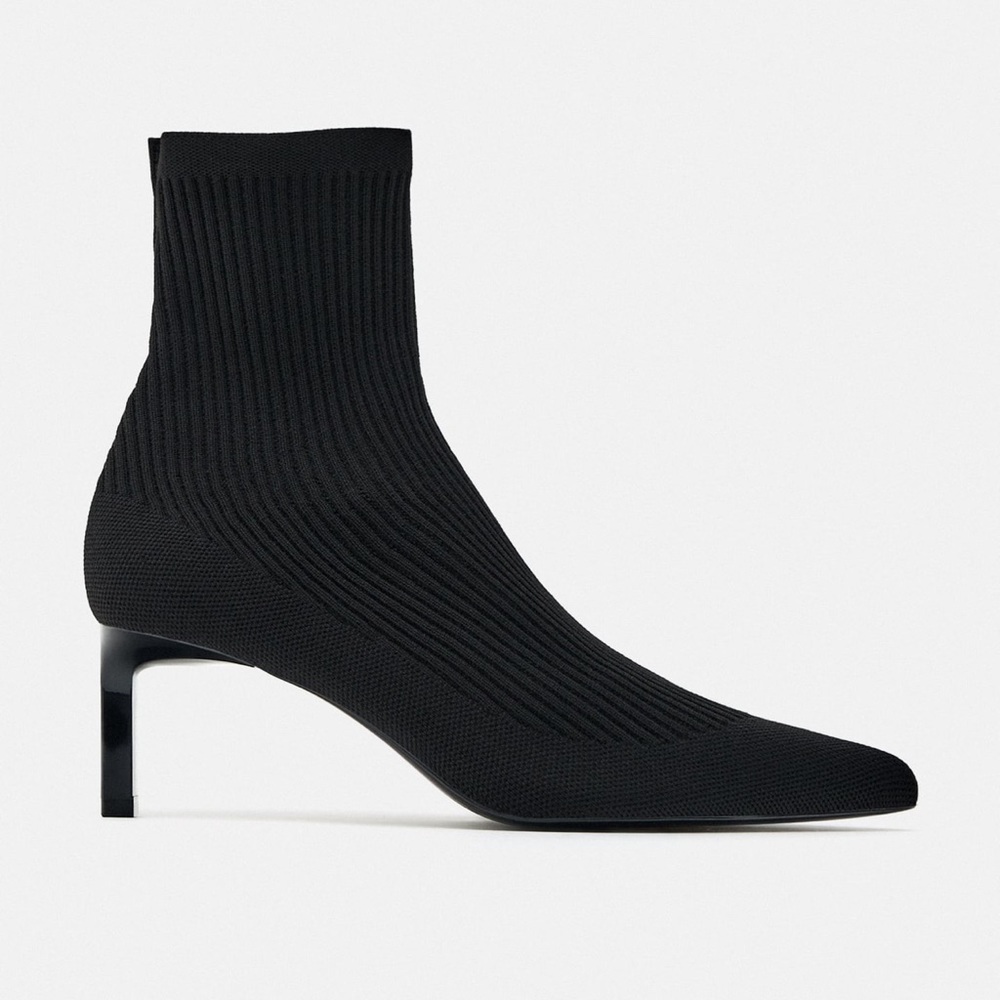 Zara ribbed mid-height heeled ankle boots Black NWT